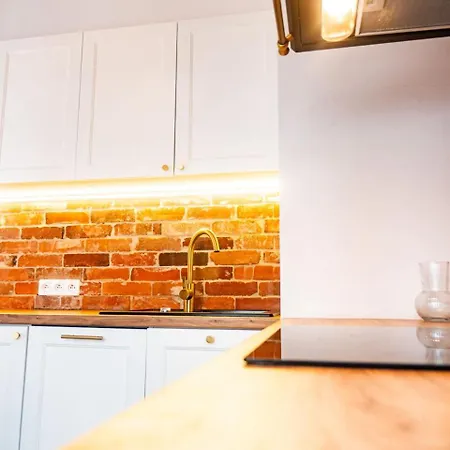 Stylowe Mieszkanie - Metro Dworzec Wilenski, Pge Narodowy Appartement Warschau